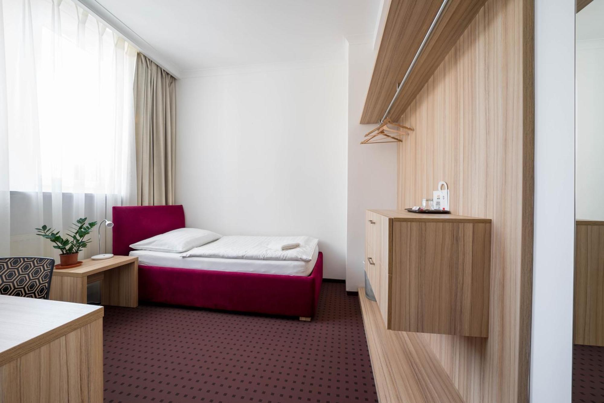 Mini Hotel Akord Ostrava Extérieur photo